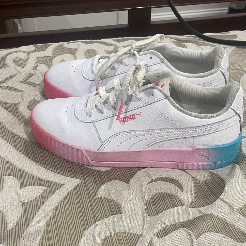 Puma White Sneakers with Pink and Blue Sole